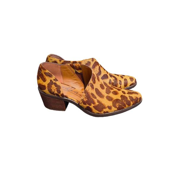 Zodiac Shoes - Zodiac Women8 Maddie Leopard Print Calf Hair Leather Side Cut Out Ankle Boot NEW